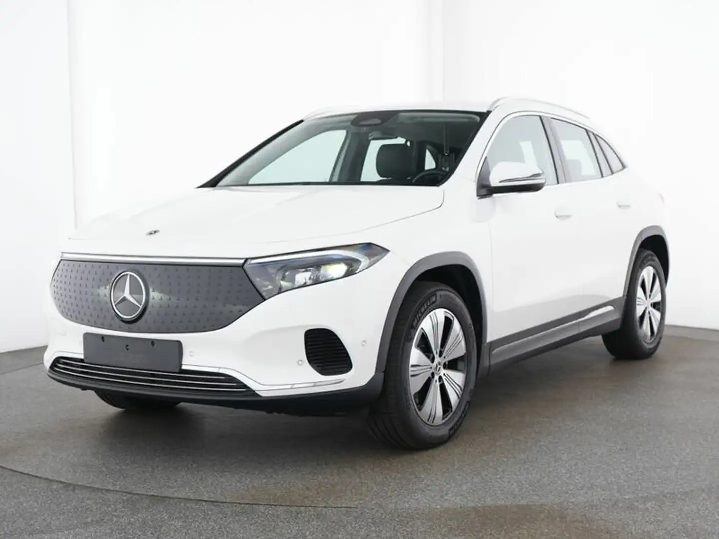 Mercedes-Benz EQA 300 EQA 300 4M AHK*DISTRONIC*MEMORY*WINTER-PAKET* Navi Weiß - 2