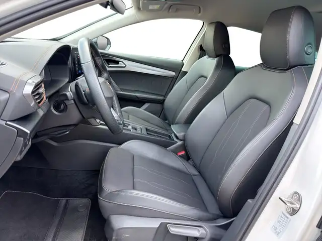 Cupra Formentor view 14