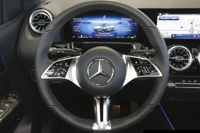 Mercedes-Benz B-Class view 13