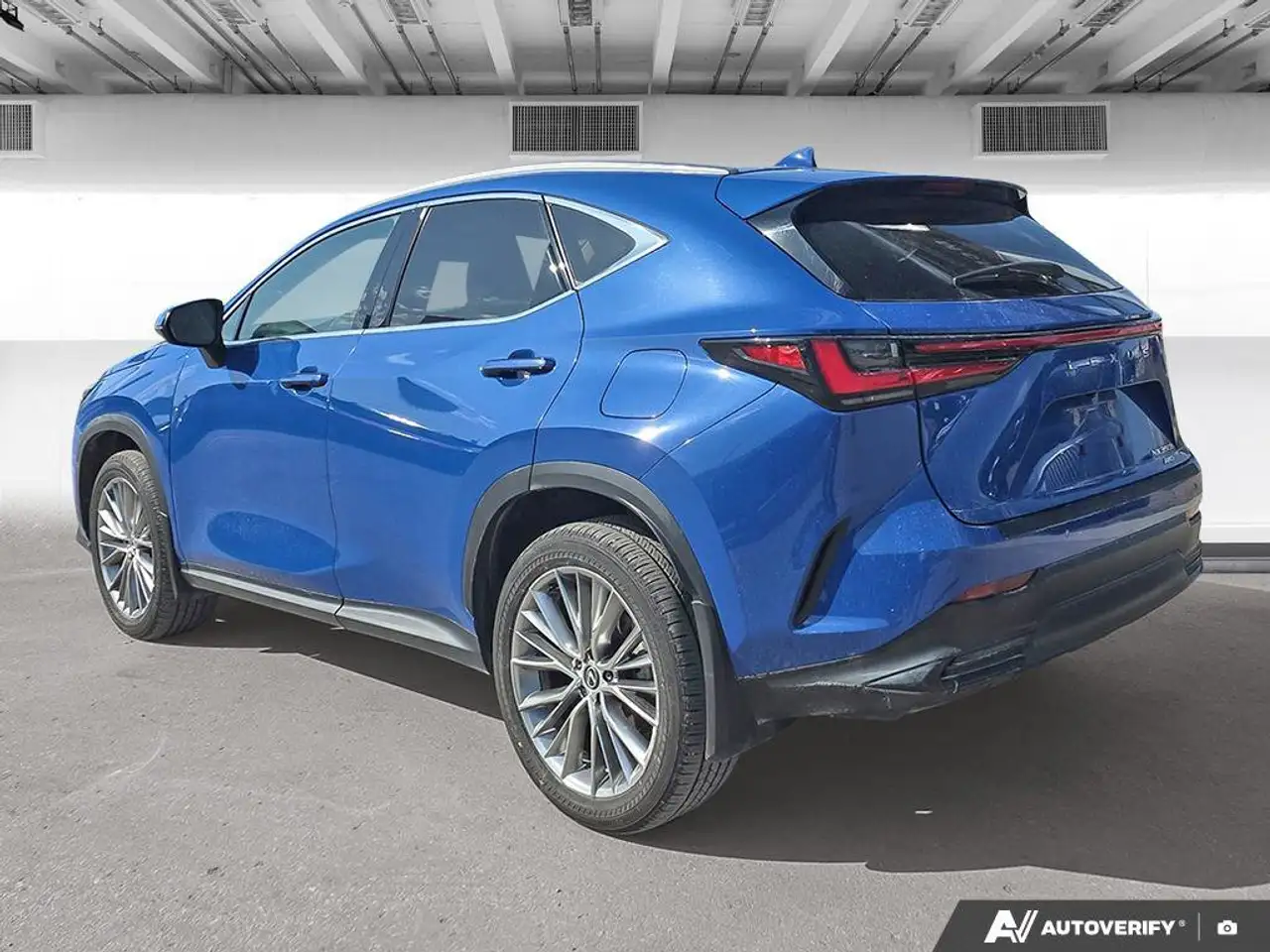 Lexus NX fotografie Lexus NX