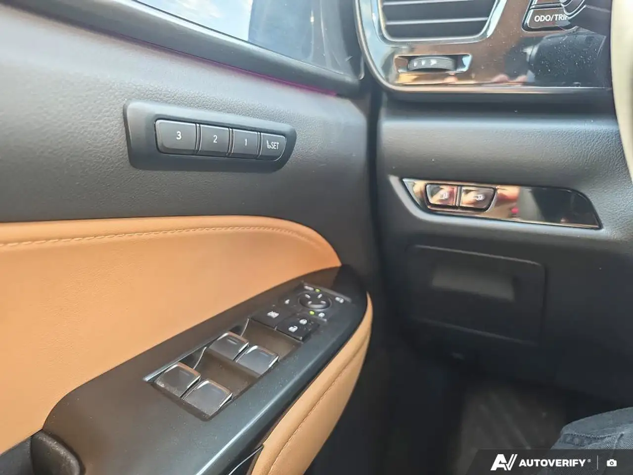Lexus NX fotografie Lexus NX