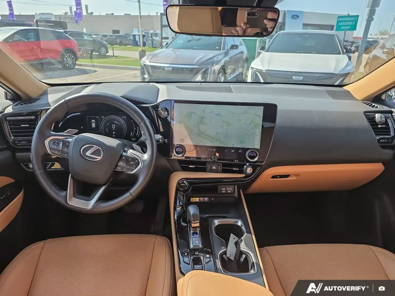 Lexus NX fotografie Lexus NX