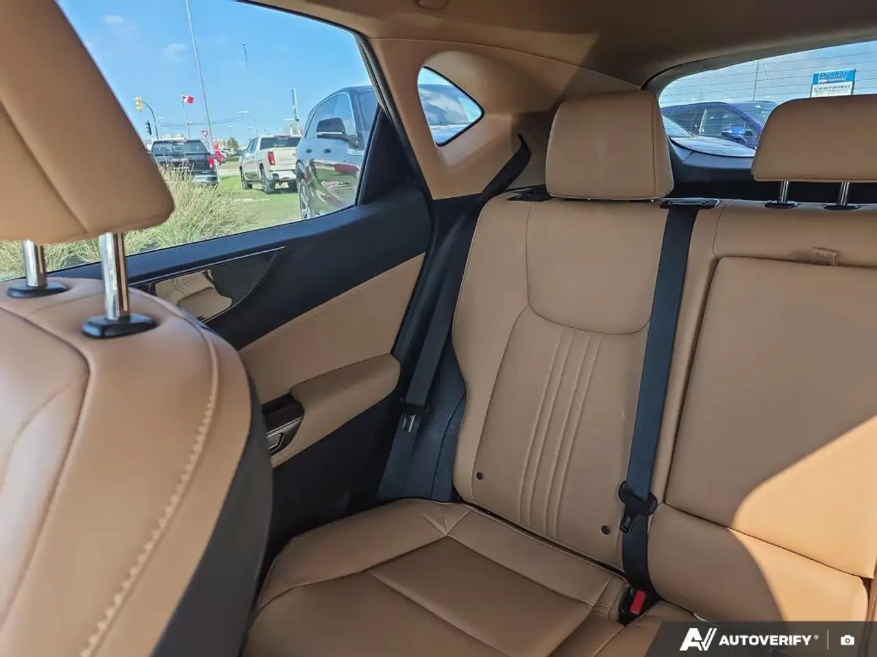 Lexus NX fotografie Lexus NX