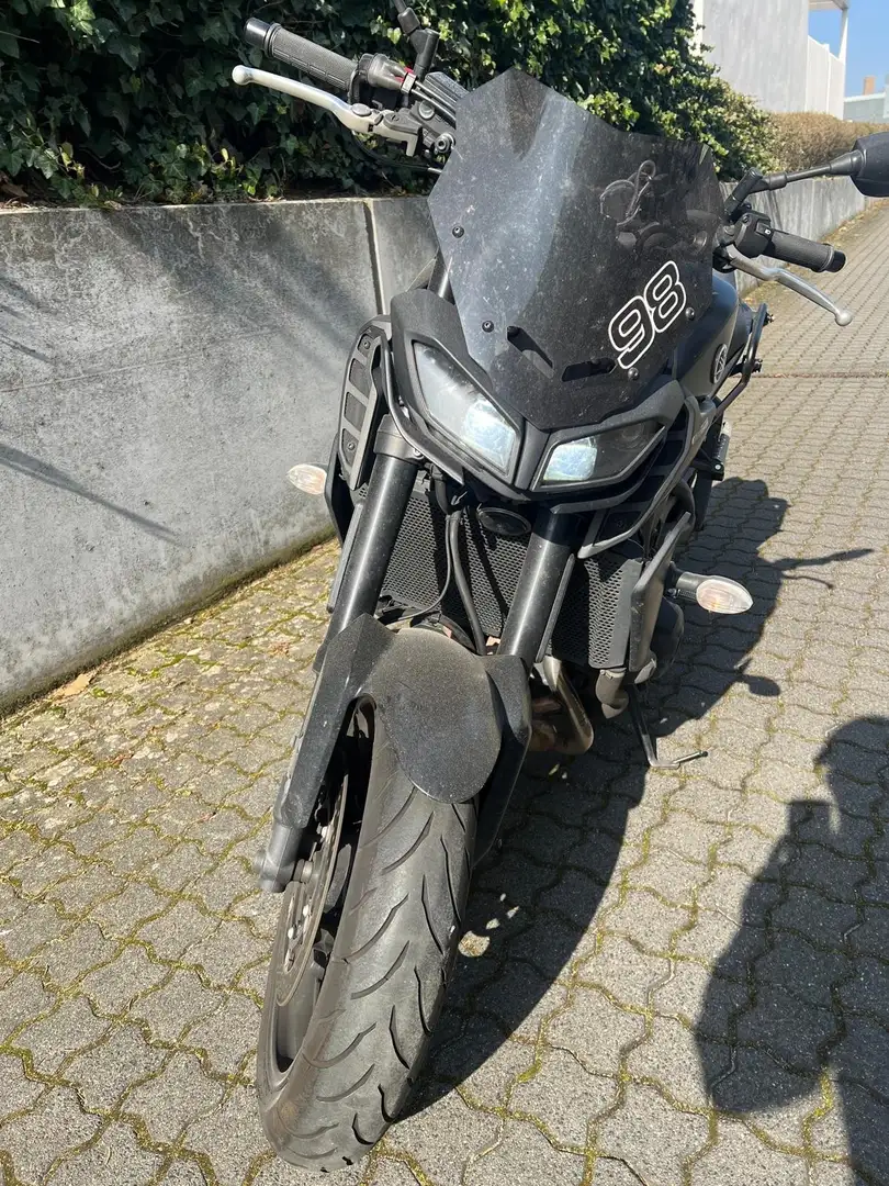 Yamaha MT-09 Černá - 1