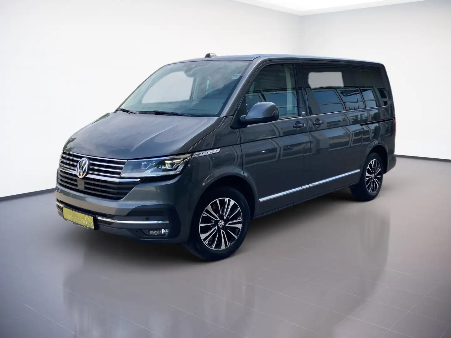 Volkswagen T6.1 Multivan GENERATION SIX 2.0TDI AHK.KAMERA.ACC.EL.KLAPPE Gris - 2
