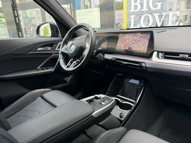 BMW X1 view 14