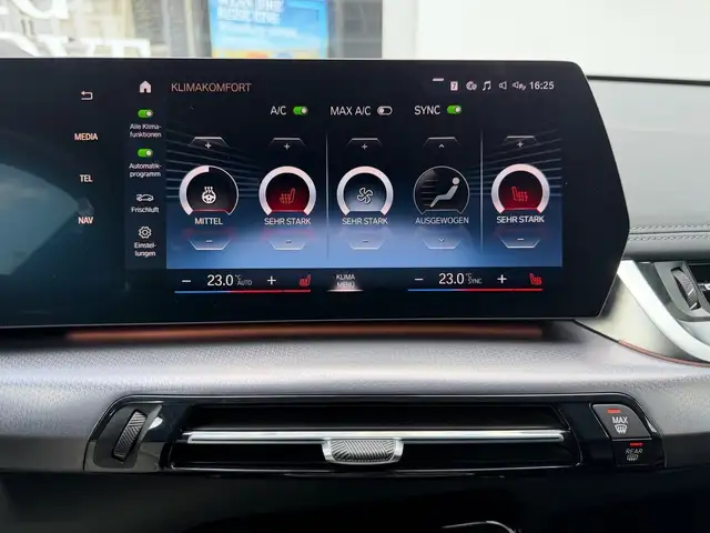 BMW X1 view 10