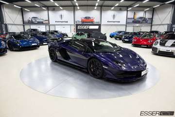 SVJ Roadster | 1/800 | Viola Min