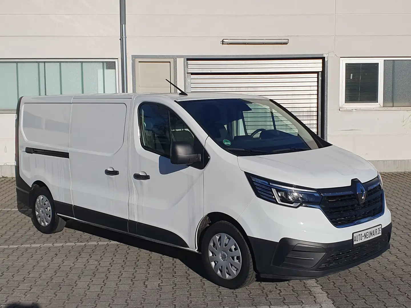 Renault Trafic 2.0 dCi Kasten L2H1 *Klima / Euro 6* Weiß - 2