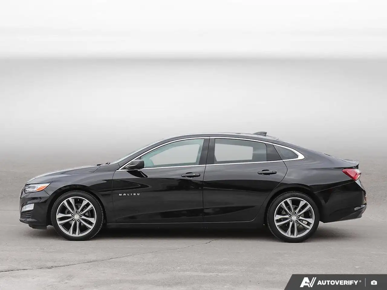 Chevrolet Malibu снимка Chevrolet Malibu