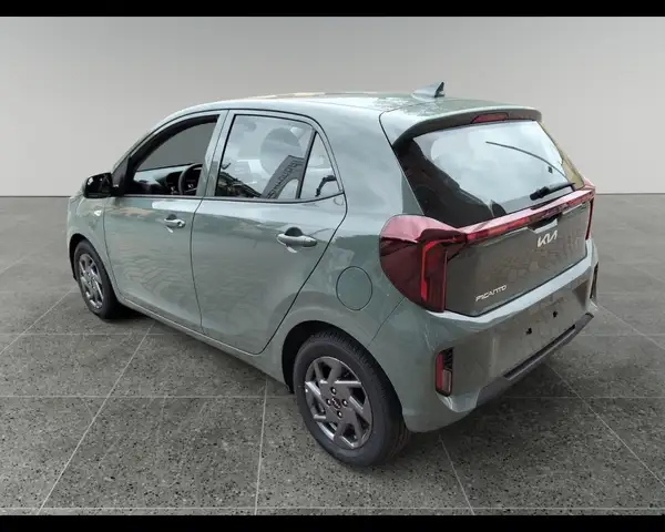 Kia Picanto view 2