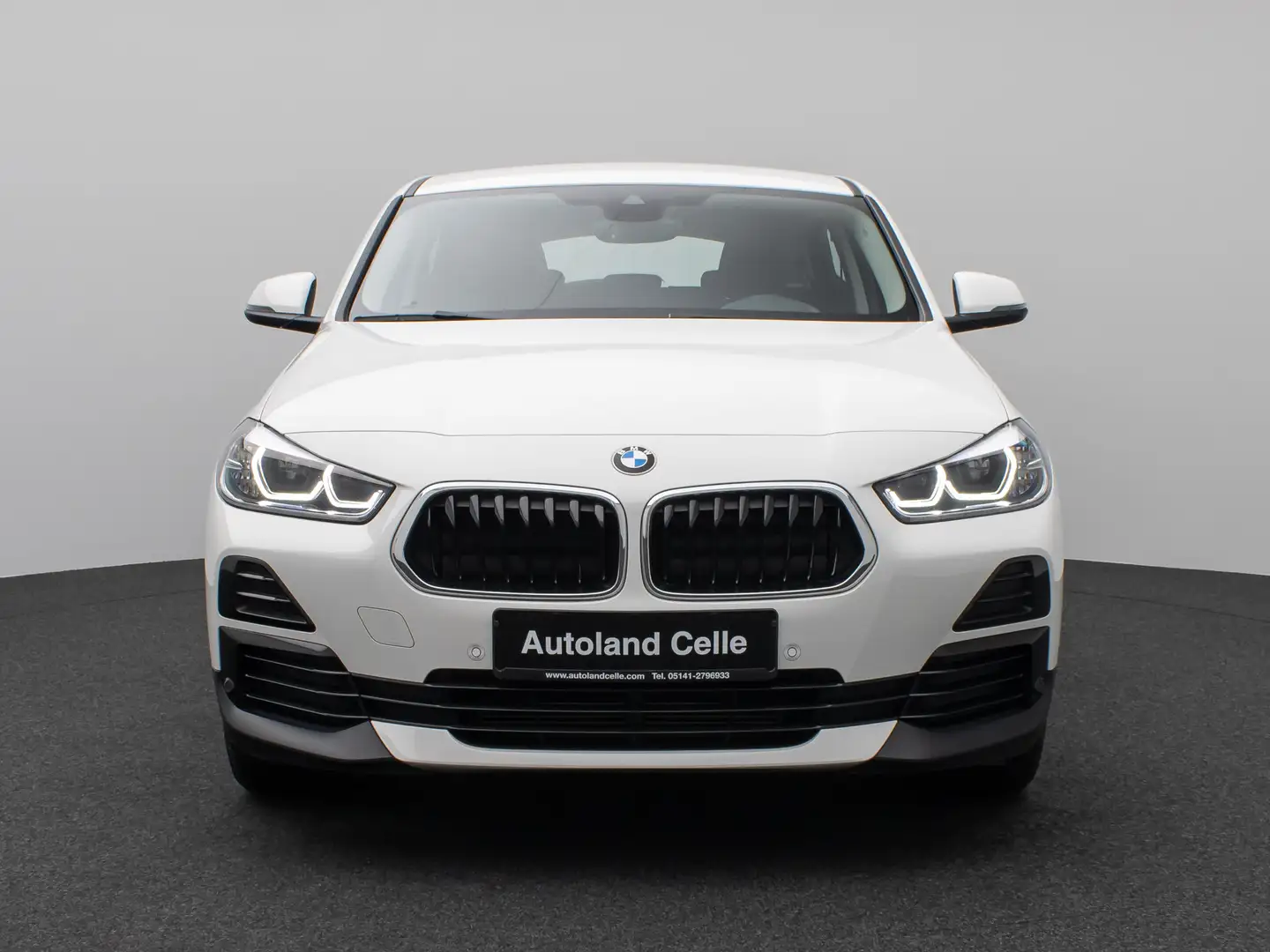 BMW X2 Kamera DAB Geschwindig LED Navi ParkAss Weiß - 2