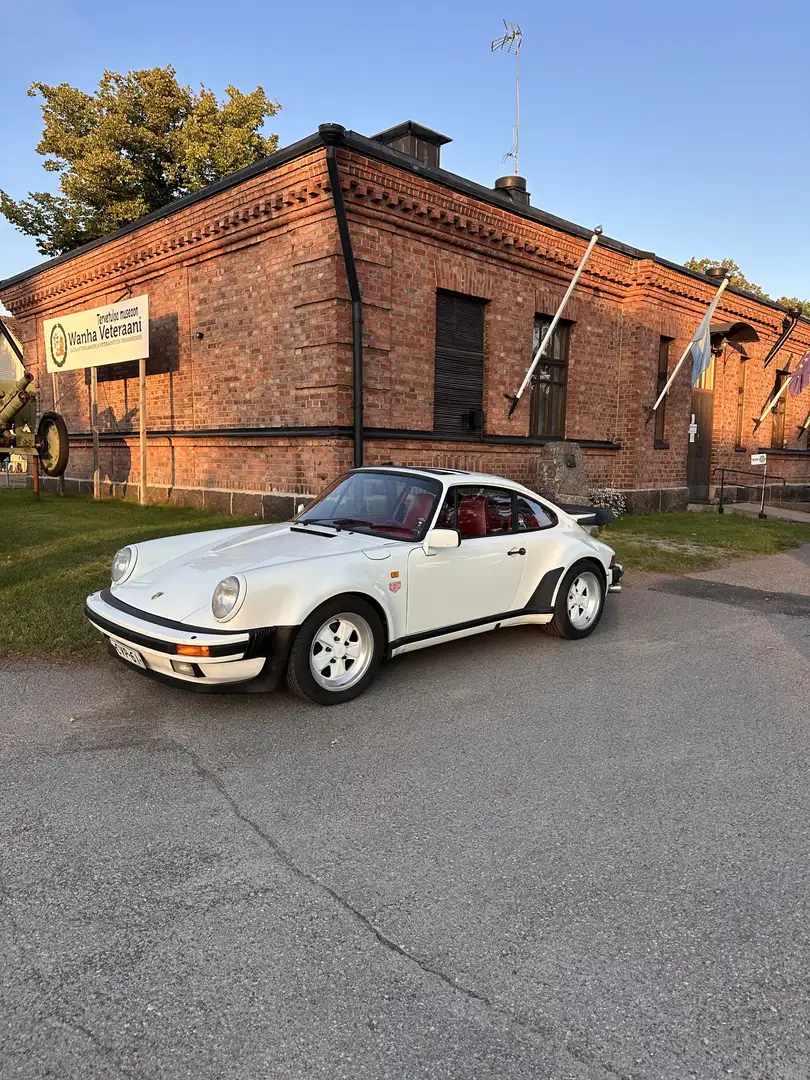 Porsche 930 911 Turbo (930) - 2