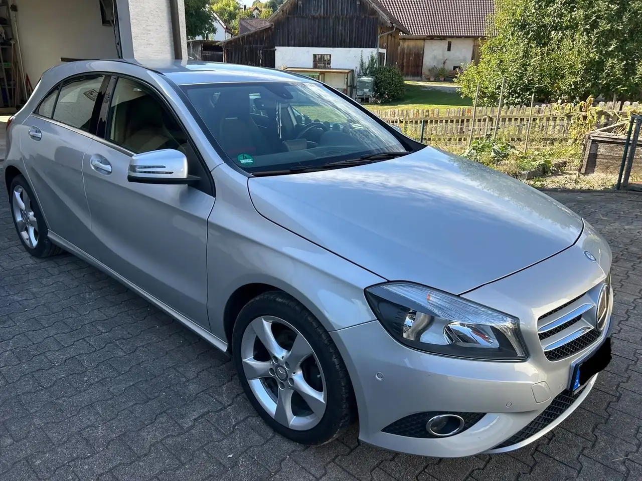 Mercedes-Benz A 180