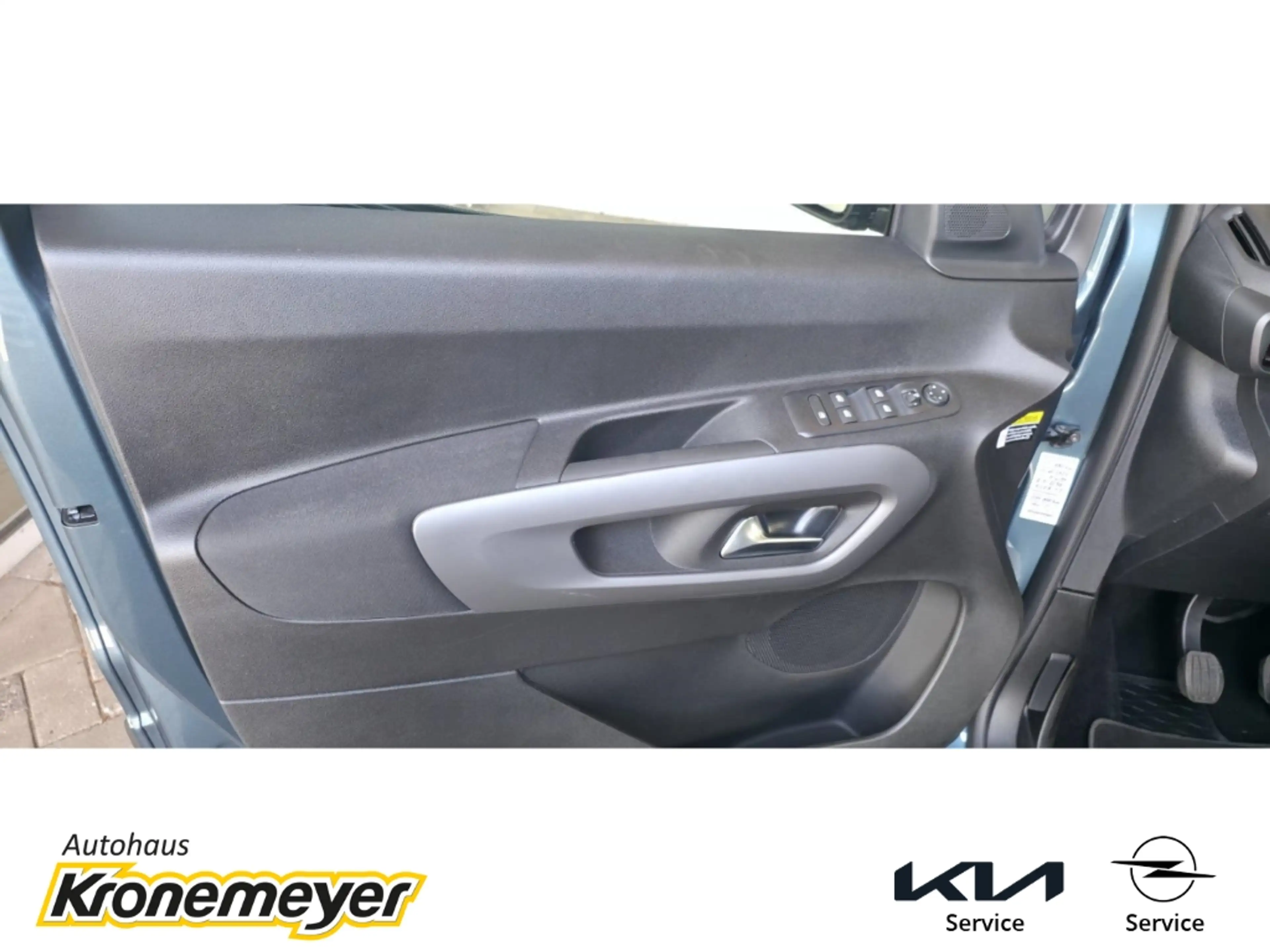 Opel Combo Life E 5-Sitzer Edition Plus Apple CarPlay Android Auto — photo 9