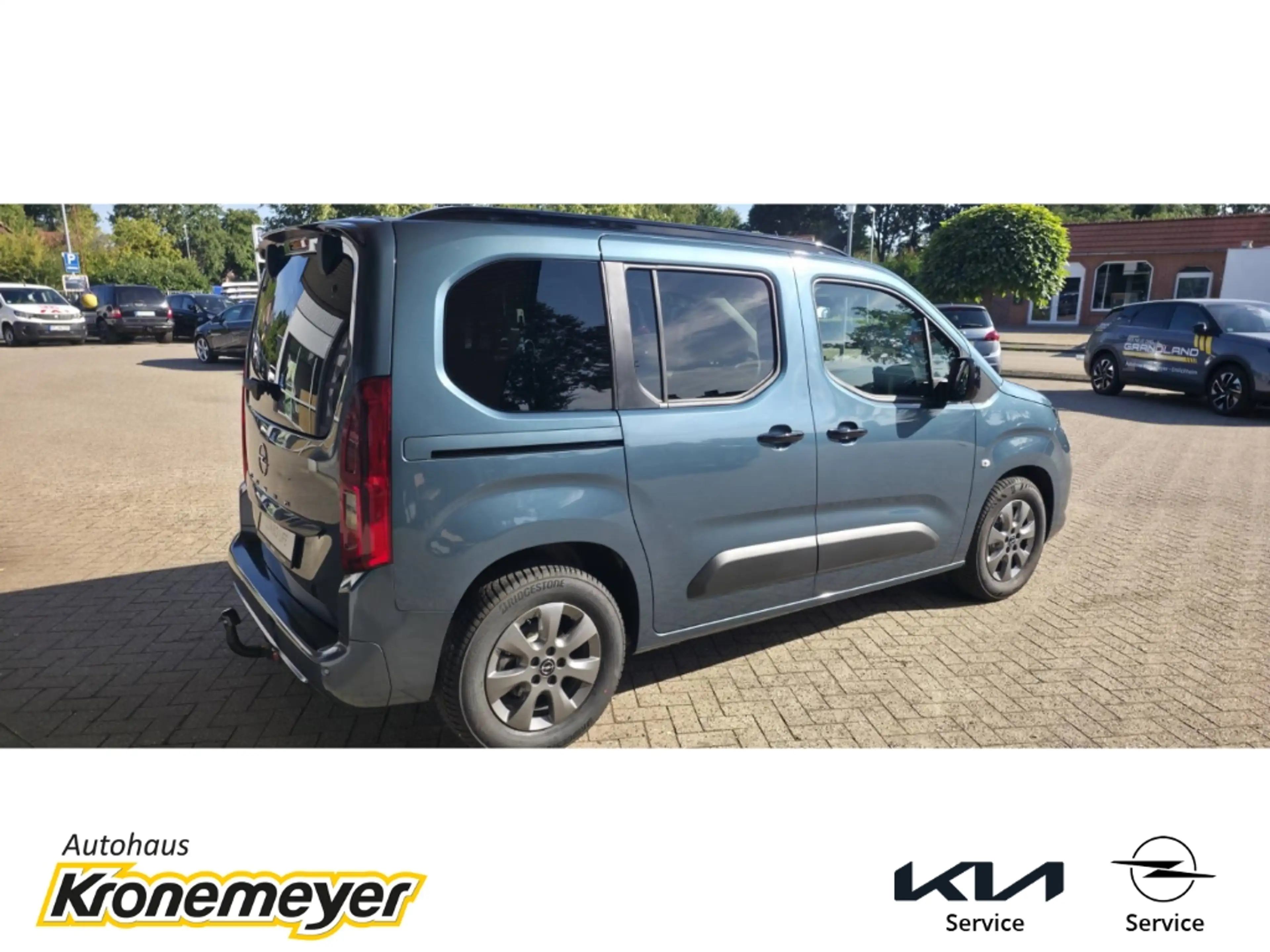 Opel Combo Life E 5-Sitzer Edition Plus Apple CarPlay Android Auto — photo 4