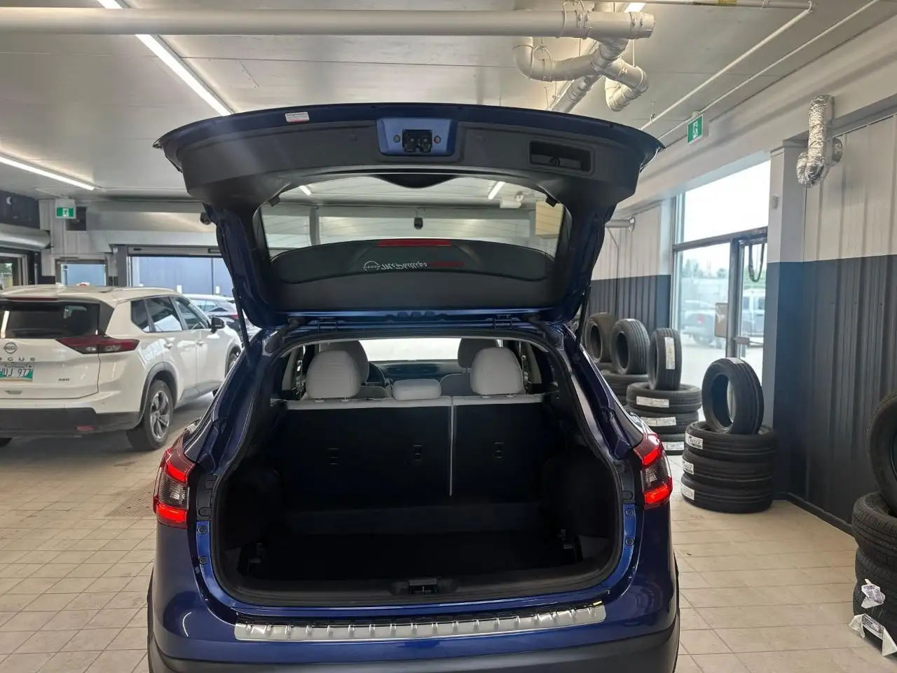 Nissan Qashqai photo Nissan Qashqai