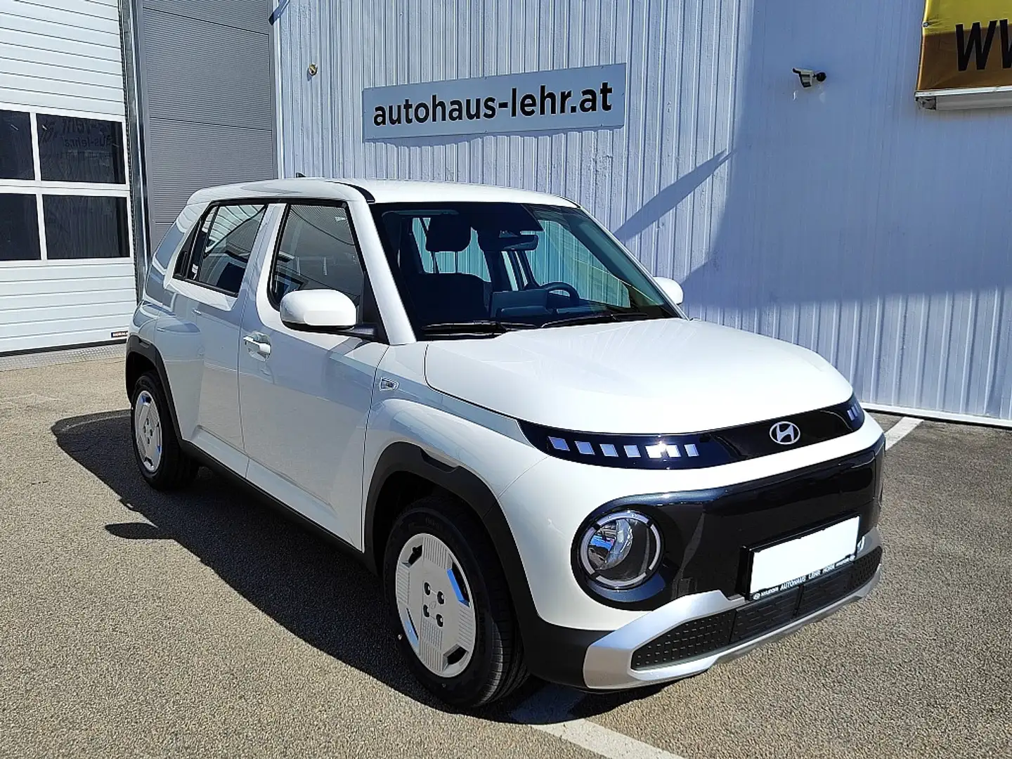 Hyundai Inster 42kWh Smart Line Weiß - 1