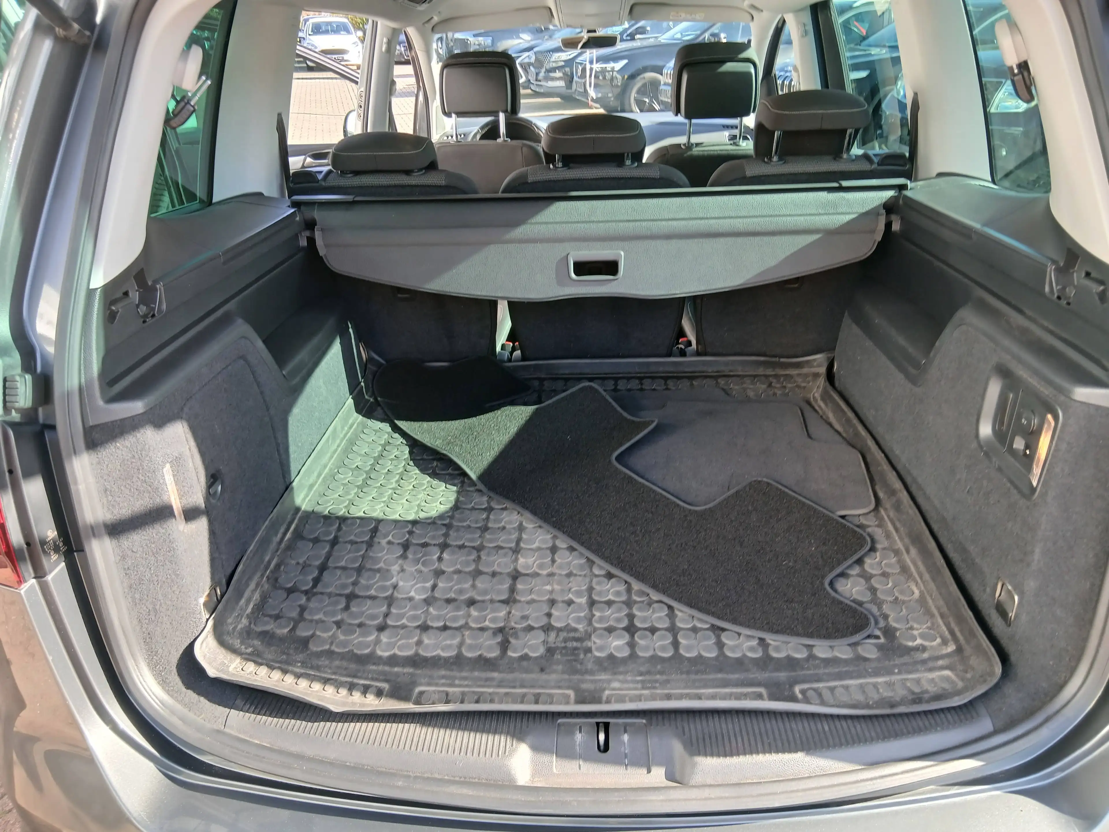 Volkswagen Sharan Comfortline*7-Sitzer*TÜV Neu*Klima*Sitzheizung uvm. — photo 12