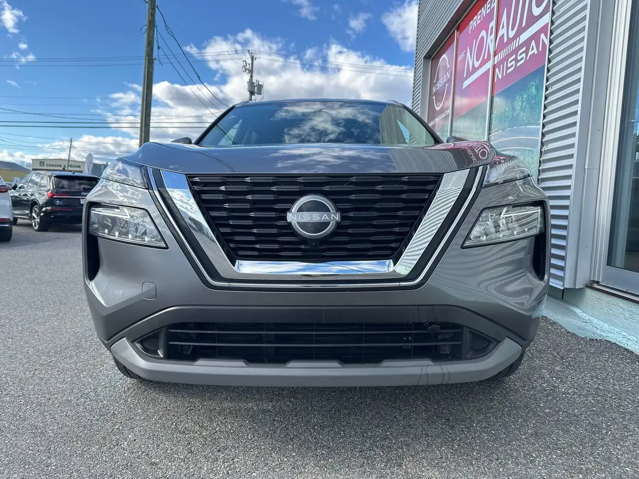 Nissan Rogue снимка Nissan Rogue