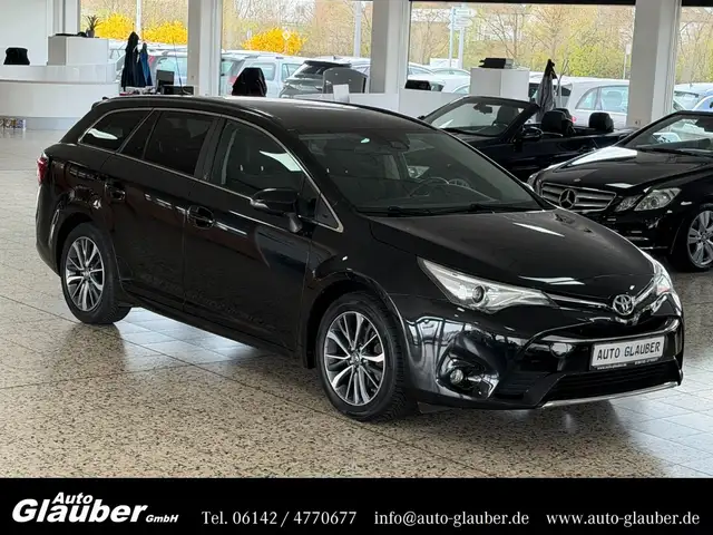 Toyota Avensis 1.8 Touring Sports/Team D/Navi/Kamera