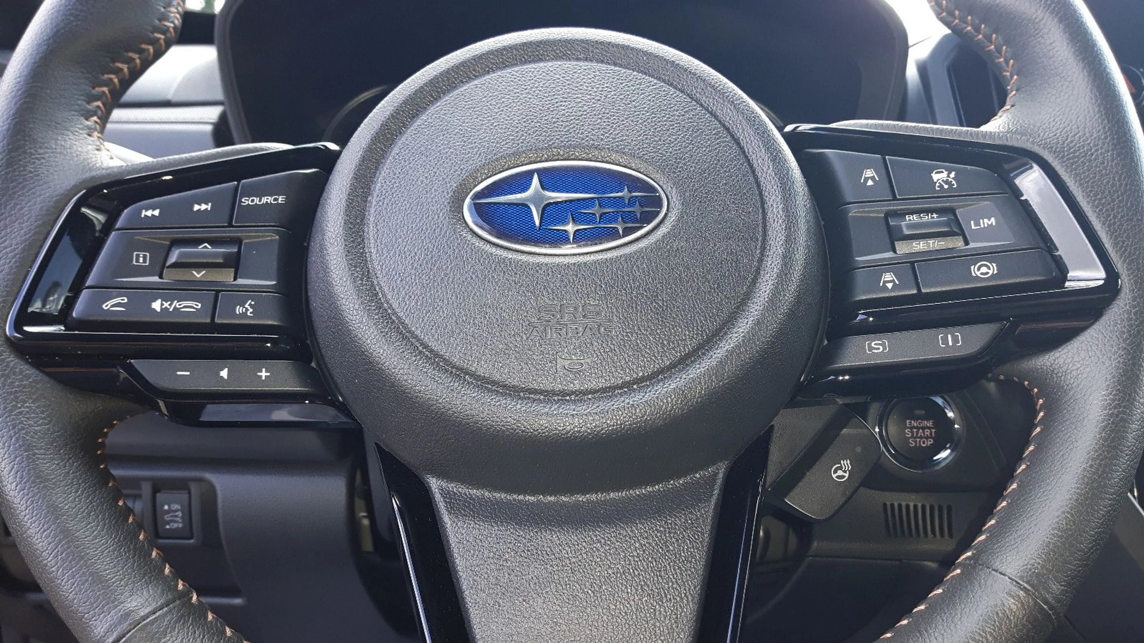 Subaru Forester 2.0 ie AWD Platinum — photo 10