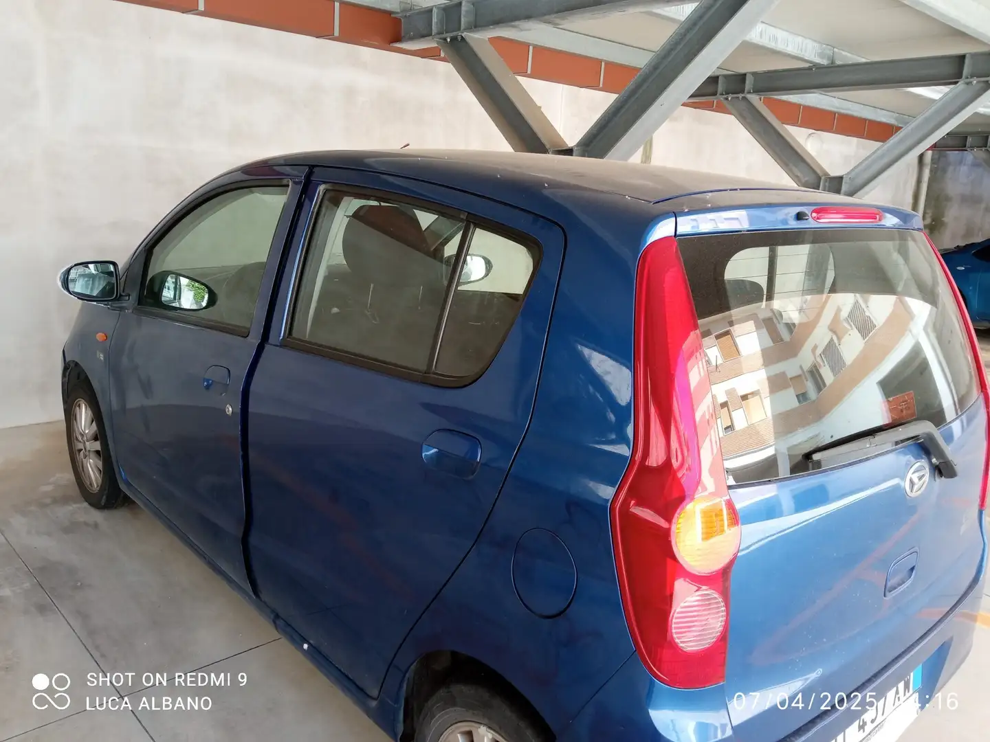 Daihatsu Cuore 5p 1.0 12v SX - 2