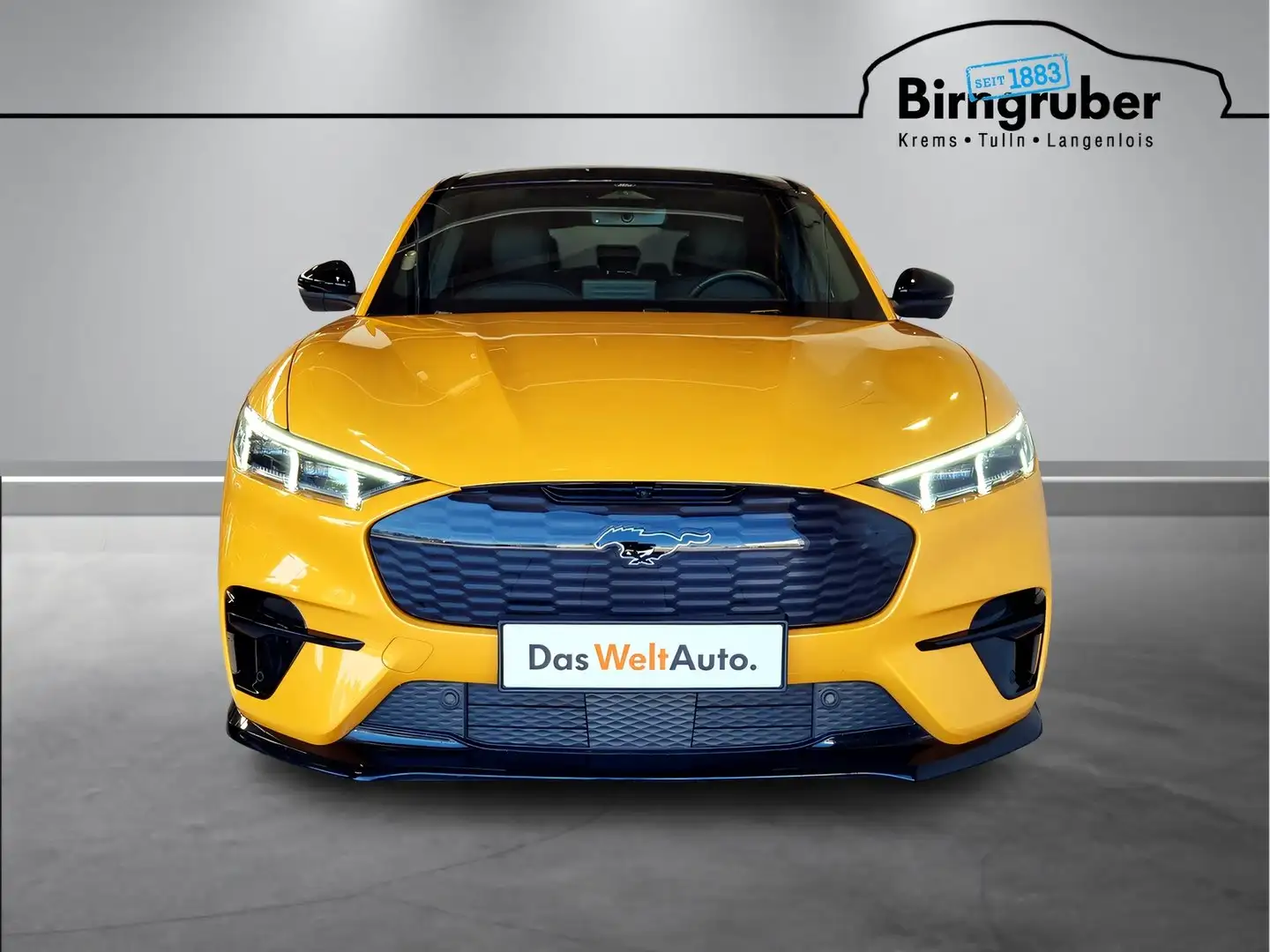 Ford Mustang Mach-E 88kWh GT Elektro Extended Range Oranžová - 2
