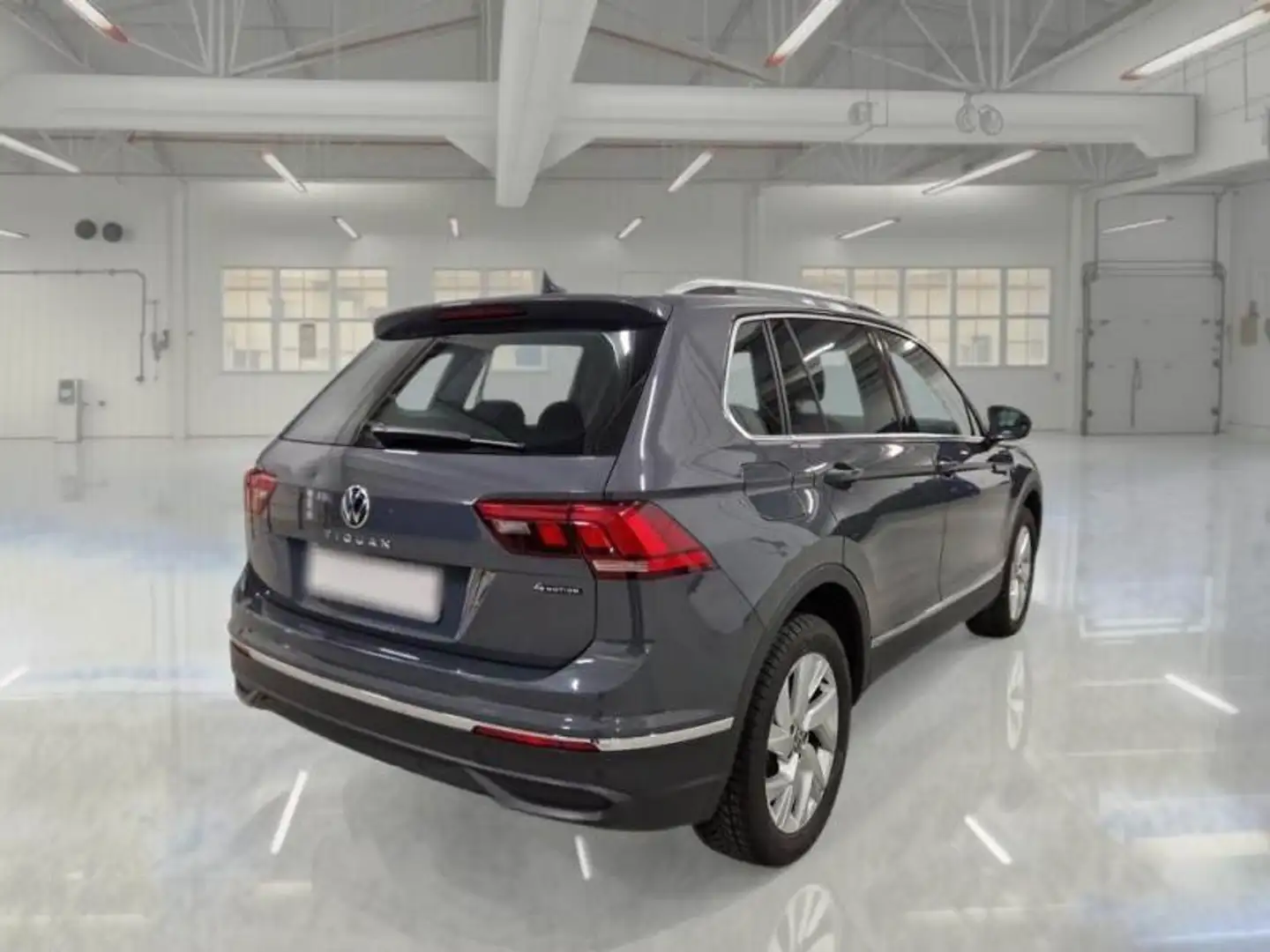Volkswagen Tiguan Tiguan II 2021 2.0 tdi Life 4motion 150cv dsg Grigio - 2