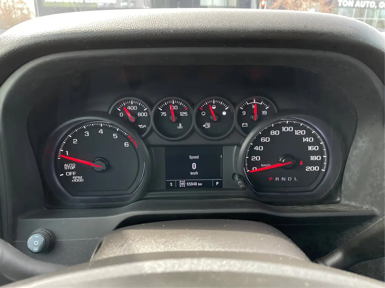 Chevrolet Silverado 1500 снимка Chevrolet Silverado 1500