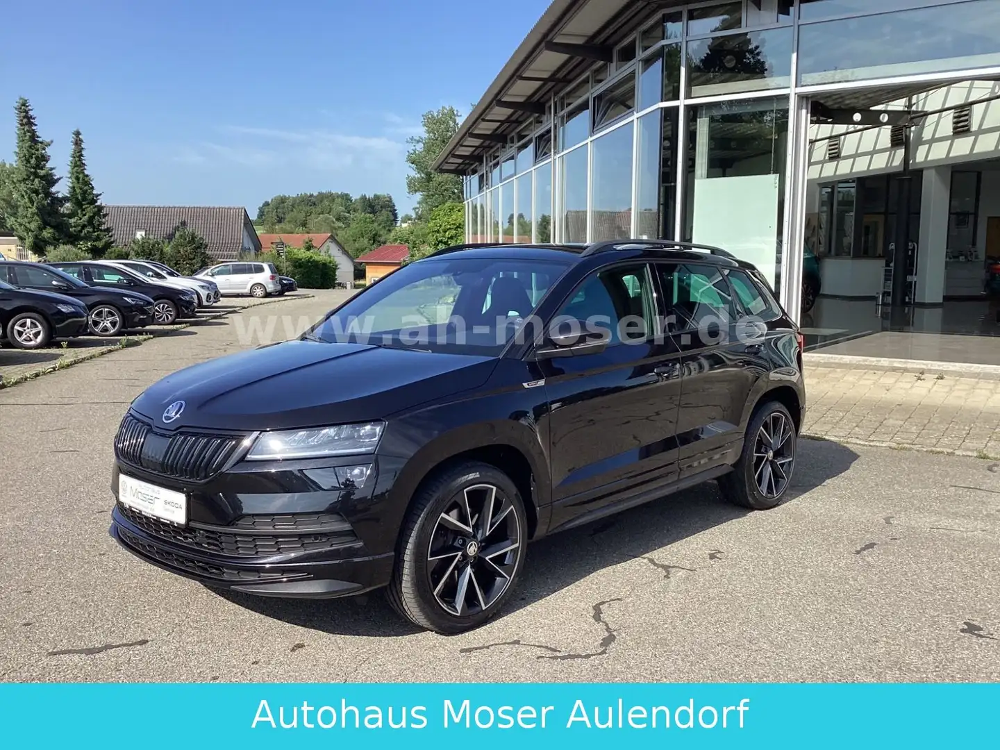 Skoda Karoq Sportline 4x4/AHK/LED/NAVI Noir - 1