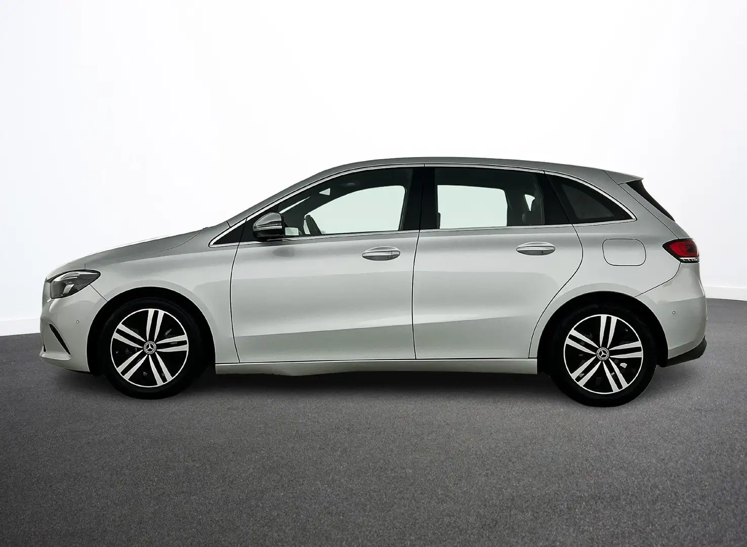 Mercedes-Benz B 180 Business Solution Luxury Auto. Trekhaak Navigatie Zilver - 2