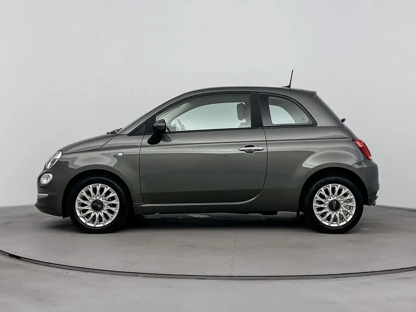 Fiat 500 1.0 Hybrid Lounge | Apple Carplay | Navigatie | Ai Grijs - 2