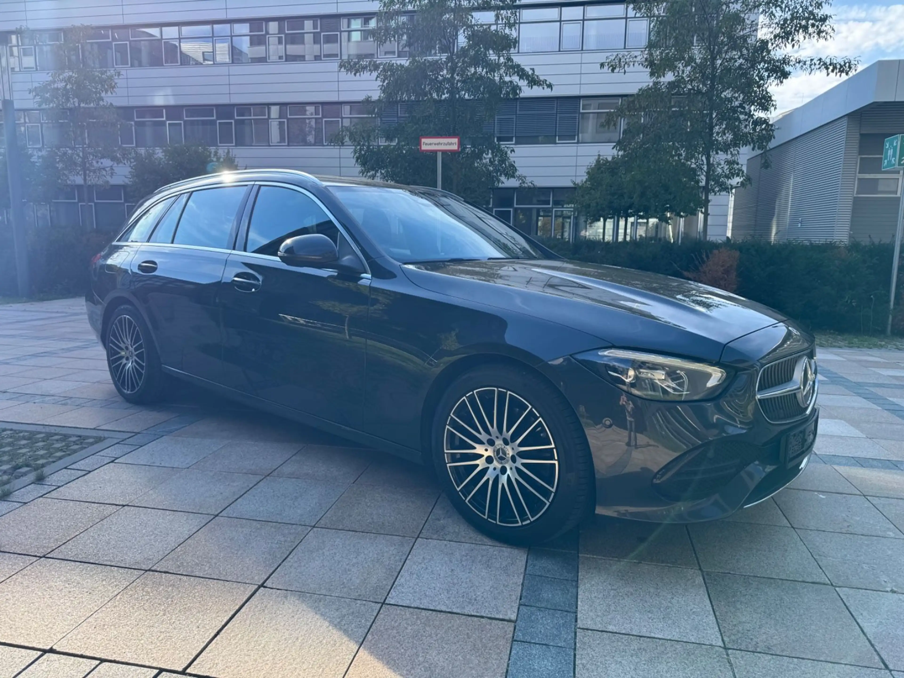 Mercedes-Benz C 220 d T Avantgarde/1.Hand/Top Zustand/Garantie — photo 3