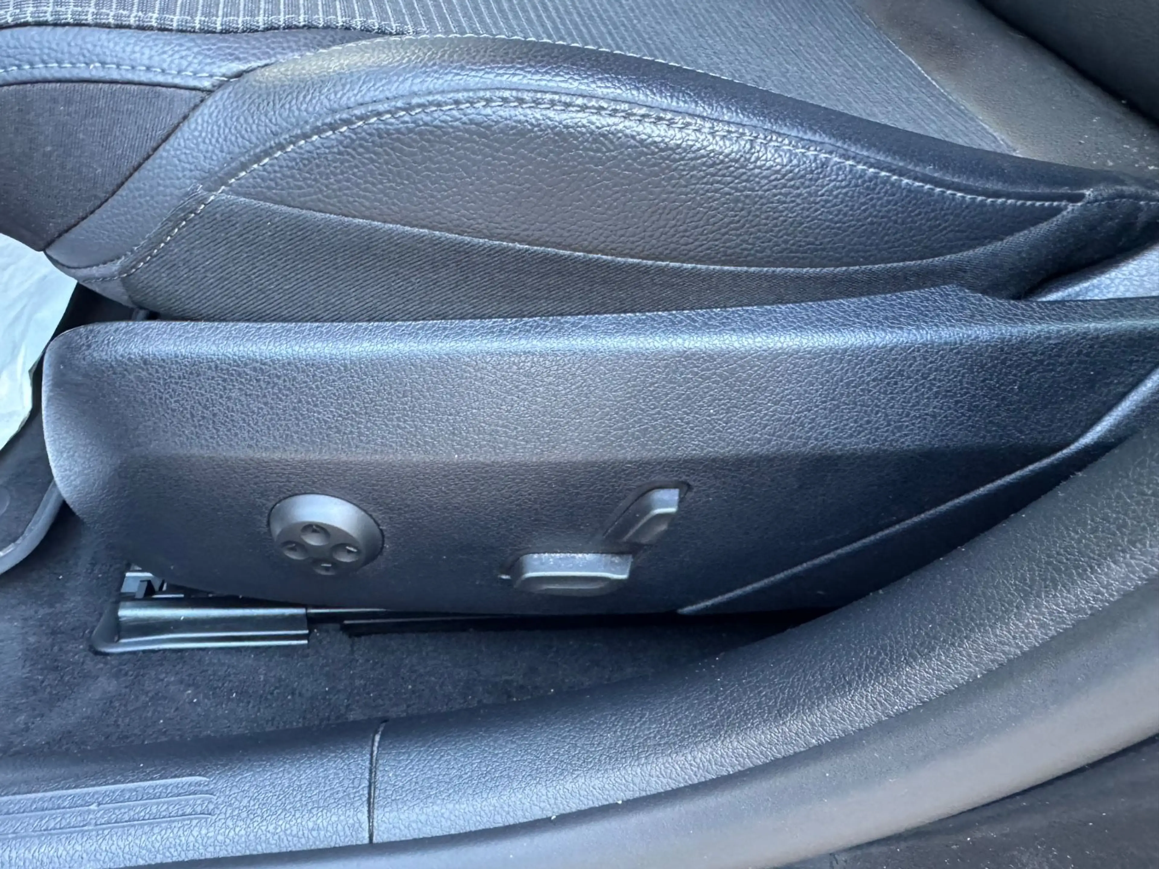 Mercedes-Benz C 220 d T Avantgarde/1.Hand/Top Zustand/Garantie — photo 18