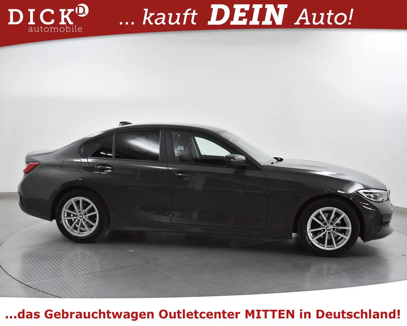 BMW 320 i Aut. Advant NAVI+LED+SHZ+HEAD+TEMP+ACC+LC+M Grau - 2
