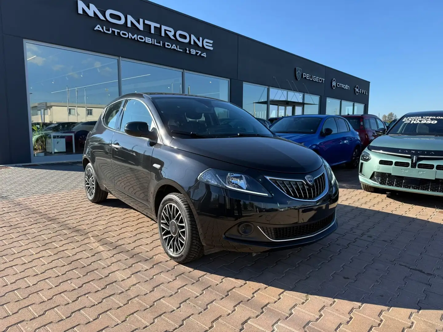 Lancia Ypsilon Ypsilon III 2021 1.0 firefly hybrid Platino s Nero - 2