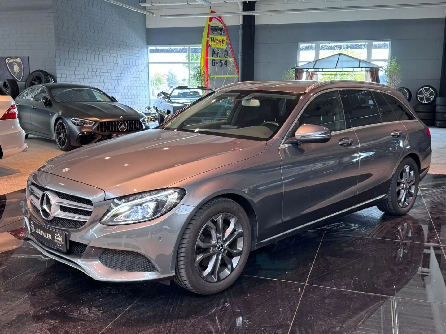 Mercedes-Benz C 180 C180T Avantgarde Business LED Tempo Klima Navi Grau - 1