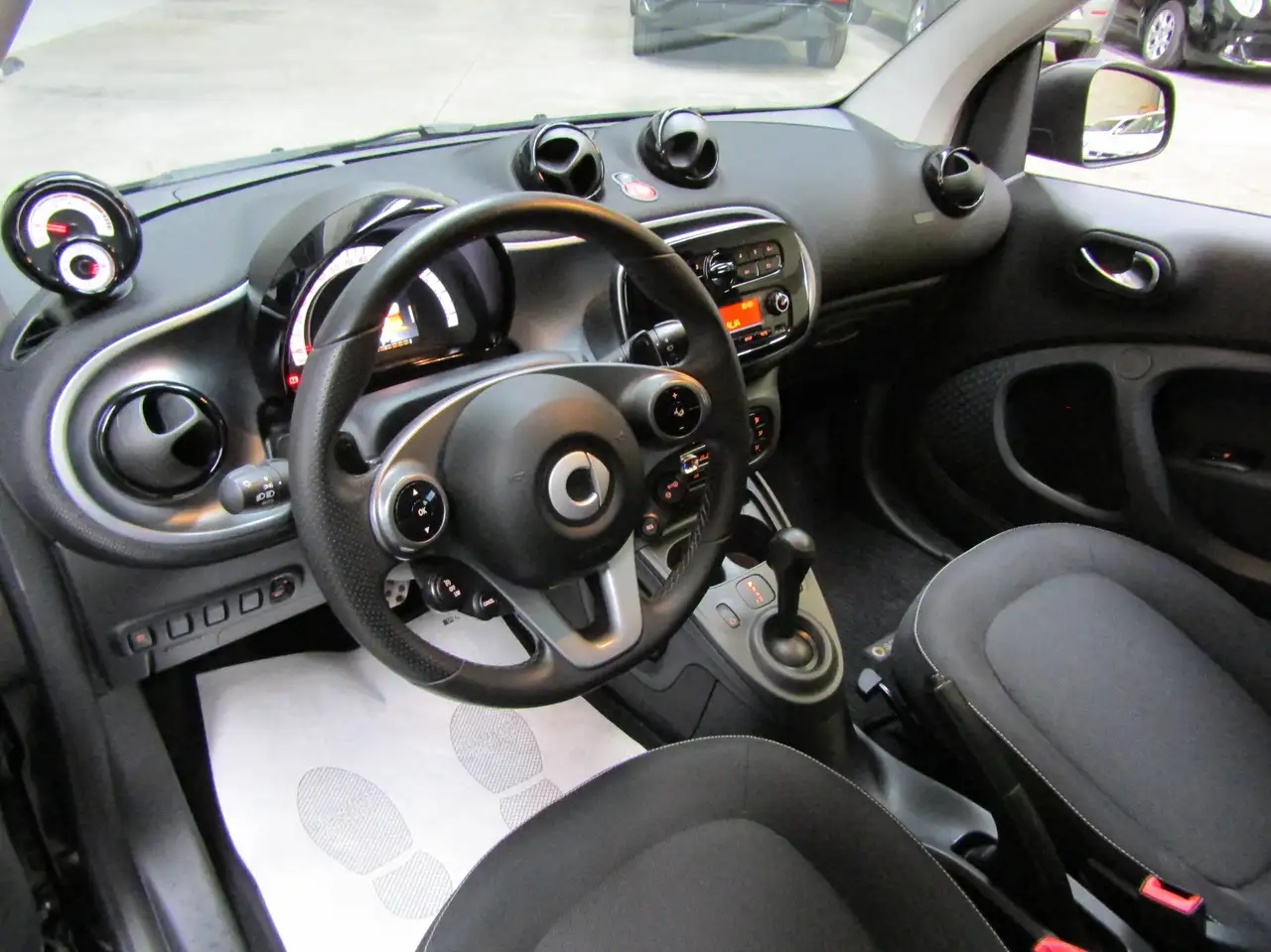 2018 smart forTwo ForTwo For Two 1.0 Passion twinamic con cerchi in lega BRABUS * 99.000 KM REALI *, photograph 6