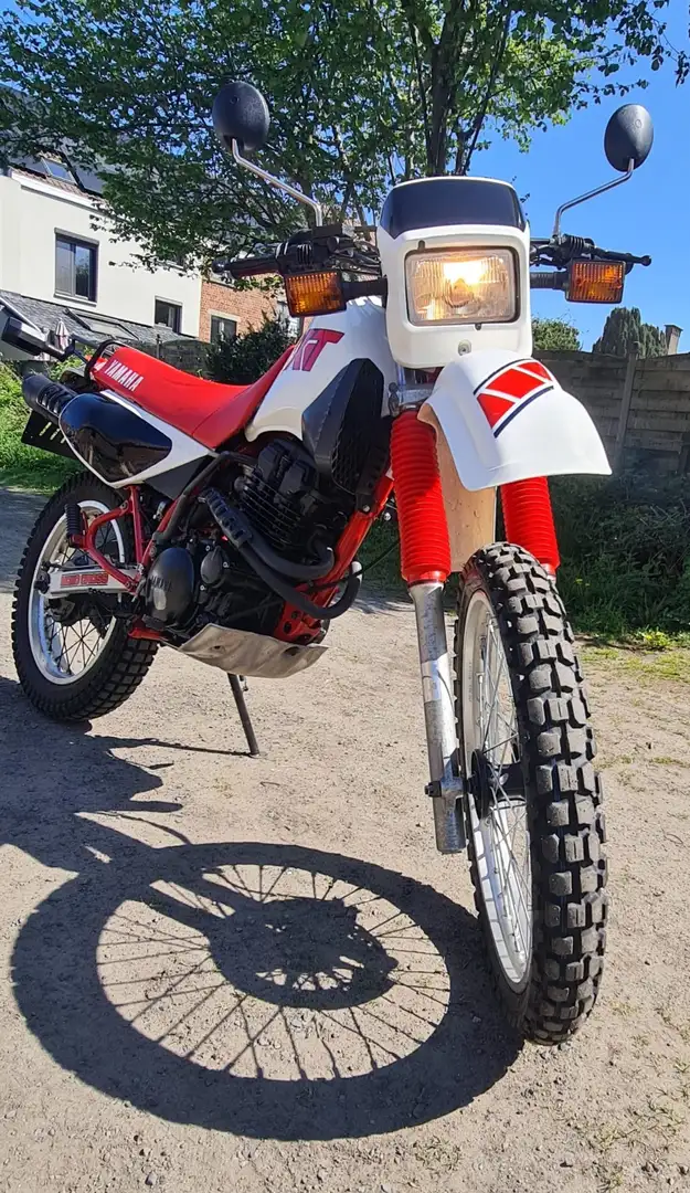 Yamaha XT 350 Wit - 1