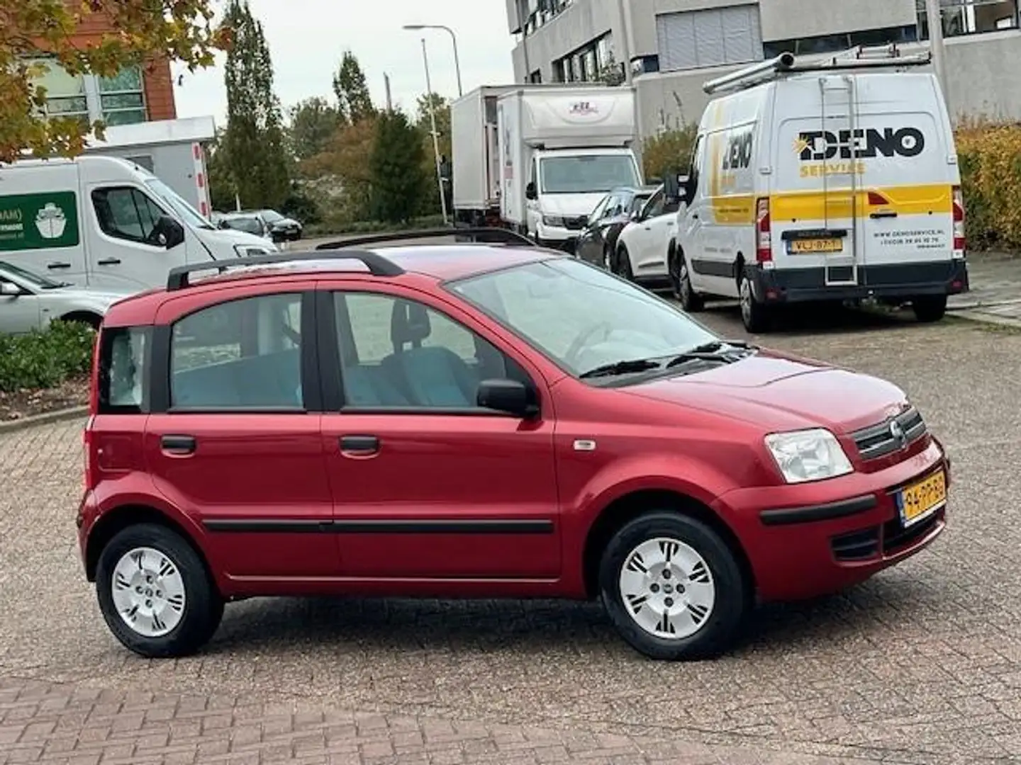 Fiat Panda 1.2 Dynamic,bj.2004,kleur:rood, 5 deurs,airco,APK Rot - 2