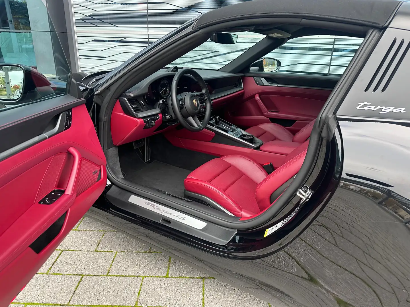 Porsche 992 911 Targa Carrera 4S Cabriolet Noir - 1