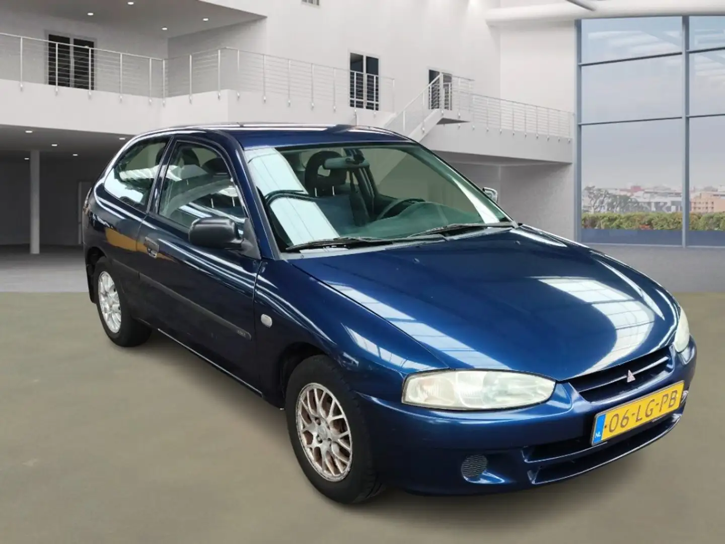 Mitsubishi Colt 1.3 Xplod/VELGEN Blauw - 2