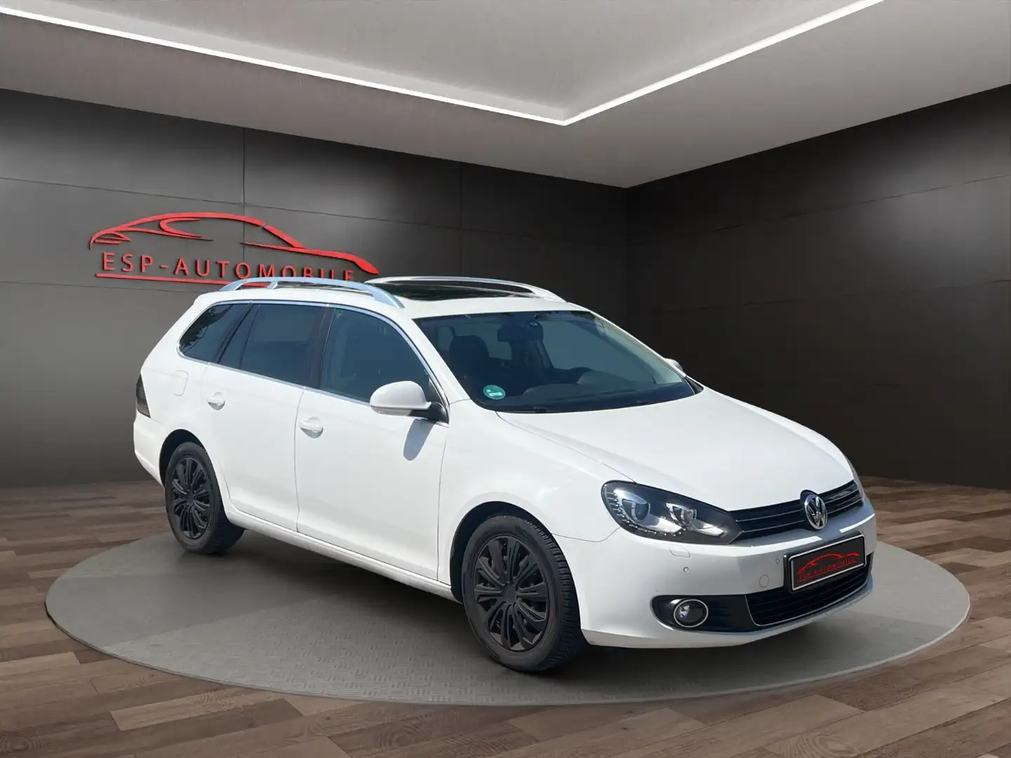 Volkswagen Golf 6 1.4 TSI *Automatik*PANO*TEMPO*PDC*NAVI Weiß - 2