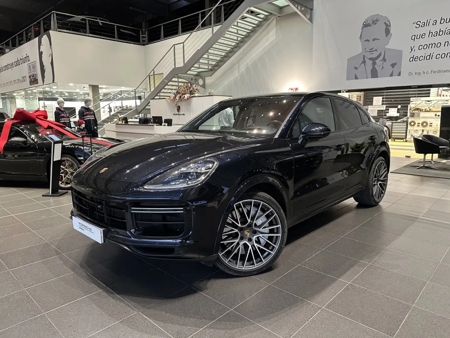 Porsche Cayenne Turbo Coupé Aut. Azul - 1