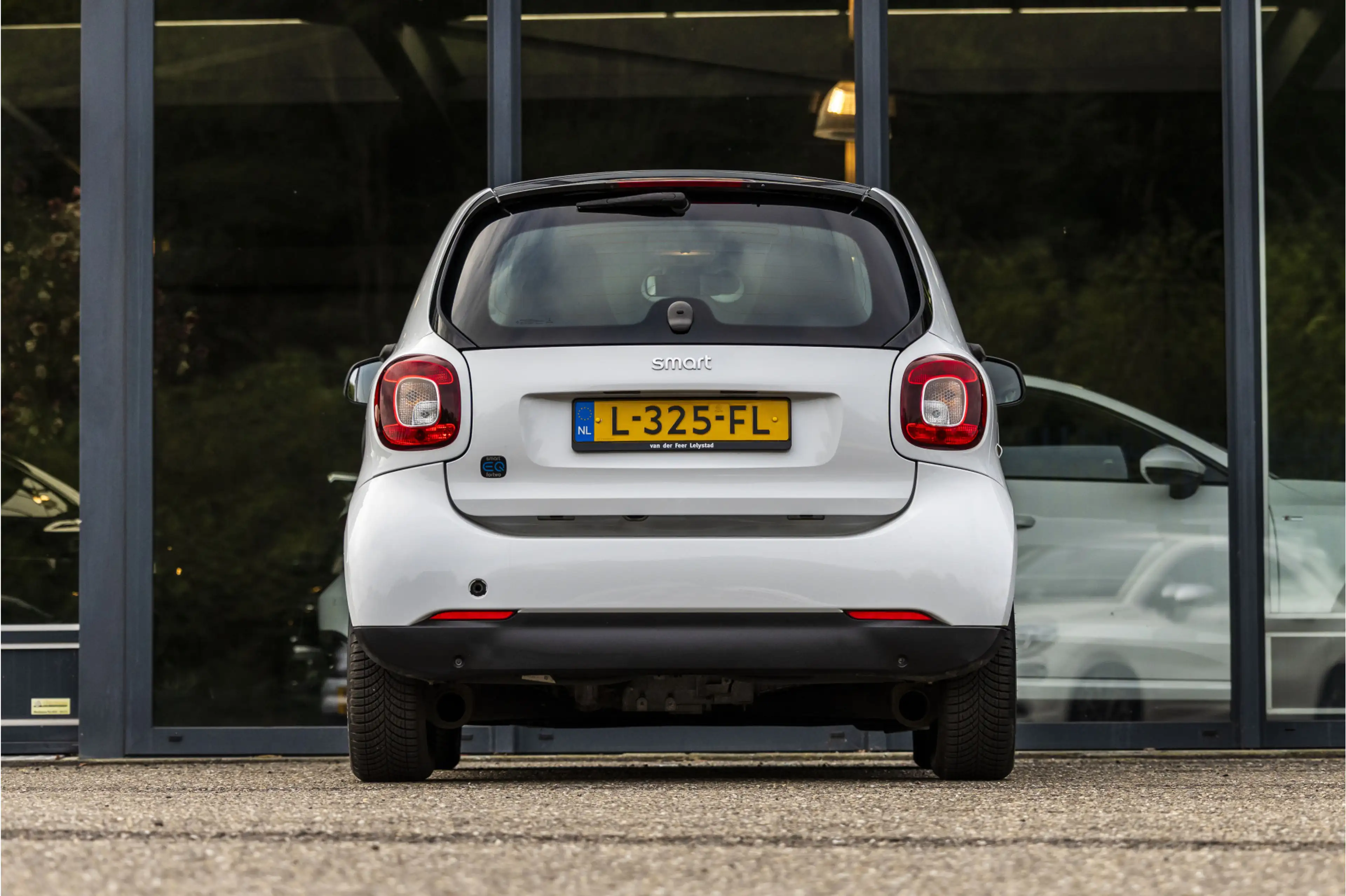 smart forTwo EQ Comfort 18 kWh — photo 6