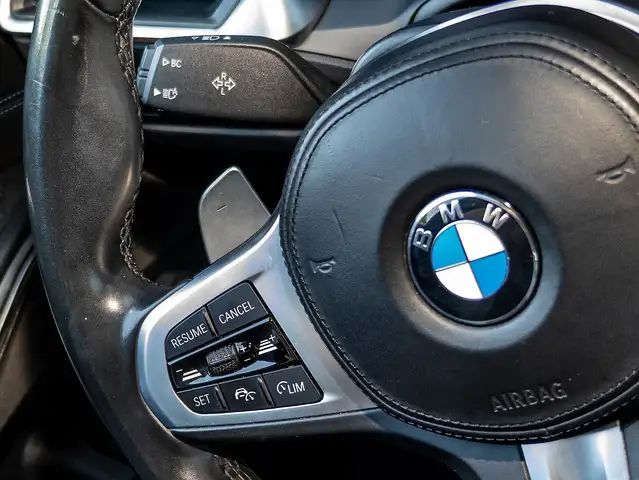 BMW M view 11