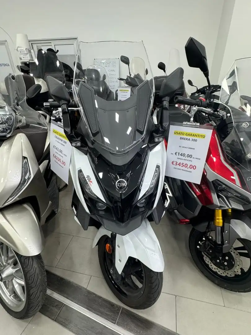 SYM Cruisym 300 - 1