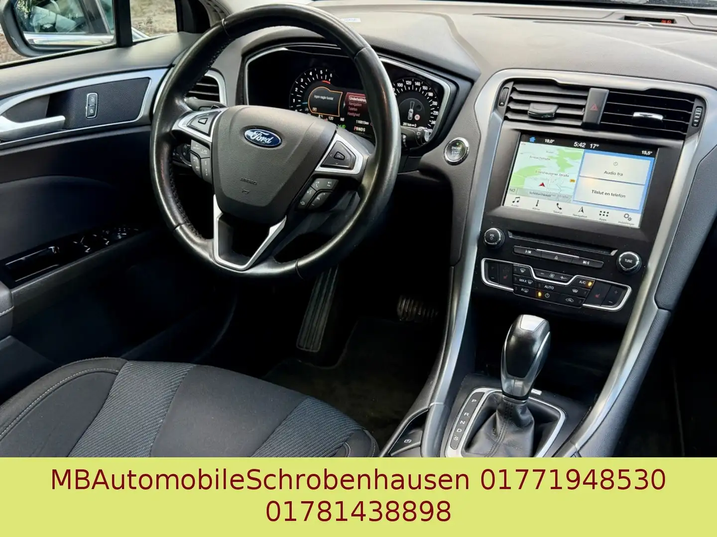 Ford Mondeo Turnier Titanium Schwarz - 2