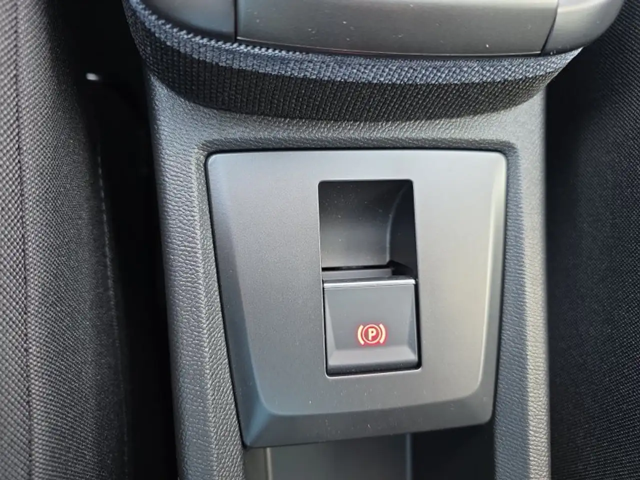 Opel Frontera Hybrid 145PS Voll-LED/Navi/Kamera/Sitzhz. **, миниатюра 21